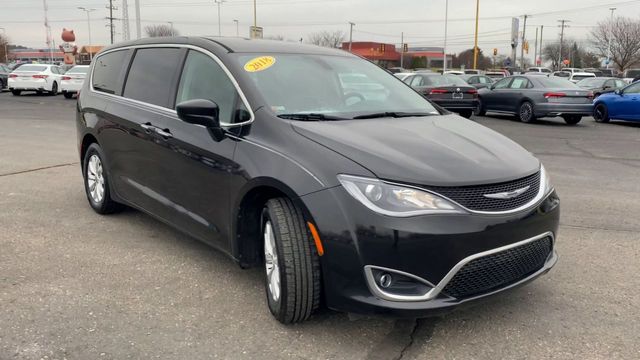 2018 Chrysler Pacifica Touring Plus 2