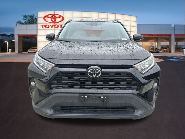 2021 Toyota RAV4 XLE 24