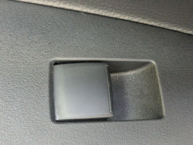 2022 Toyota Corolla SE Silver at Davis Toyota of Orangeburg