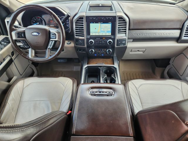 2019 White Platinum Metallic Tri-Coat Ford Super Duty F-250 SRW Limited 4X4 Truck