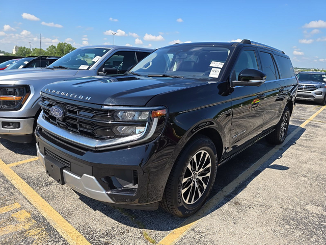 2025 Black Metallic Ford Expedition Max Platinum 4X4 SUV