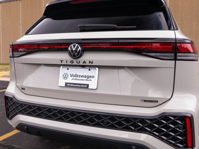 New 2026 Volkswagen Tiguan SUV