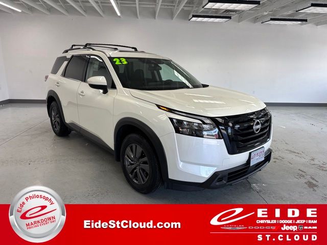 2023 Nissan Pathfinder SV 4WD