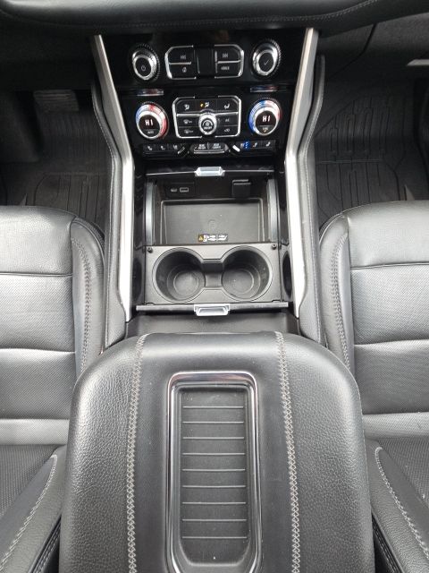 2022 GMC Yukon XL Denali:45449A