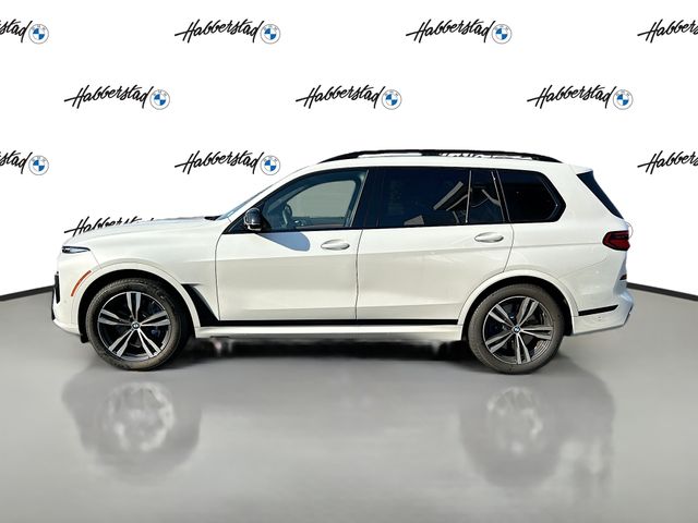 2025 BMW X7 M60i 8