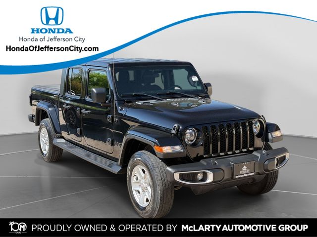 2022 Jeep Gladiator Sport Crew Cab 4WD