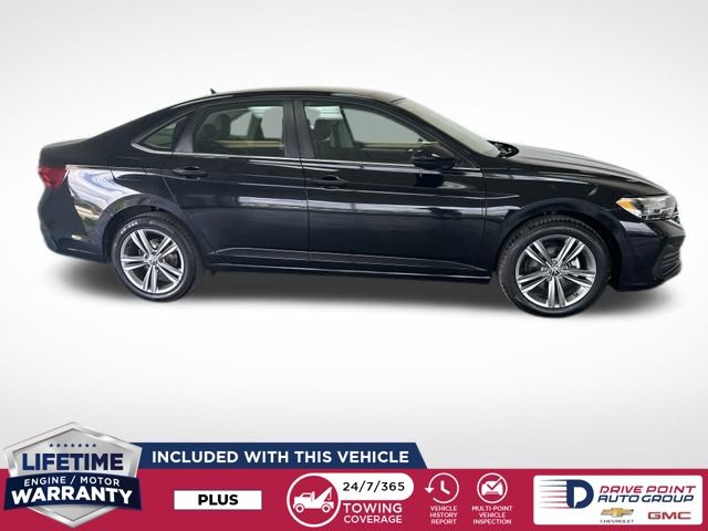 2024 Volkswagen Jetta 1.5T SE - Image 2
