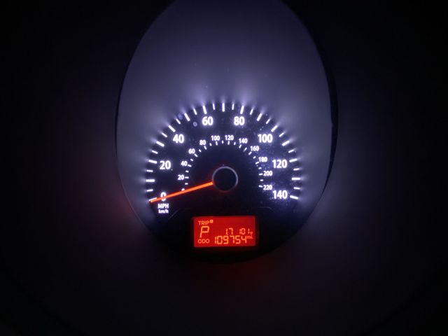 Used 2013 Gray Kia Base image 15