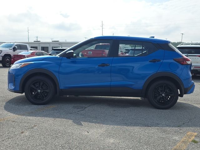 2024 Nissan Kicks S:B01807