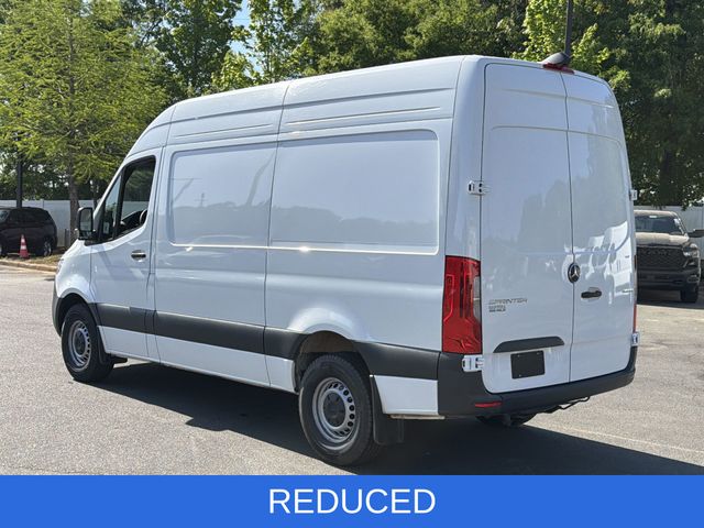 Used 2025 White Mercedes-Benz Cargo 144 WB image 11