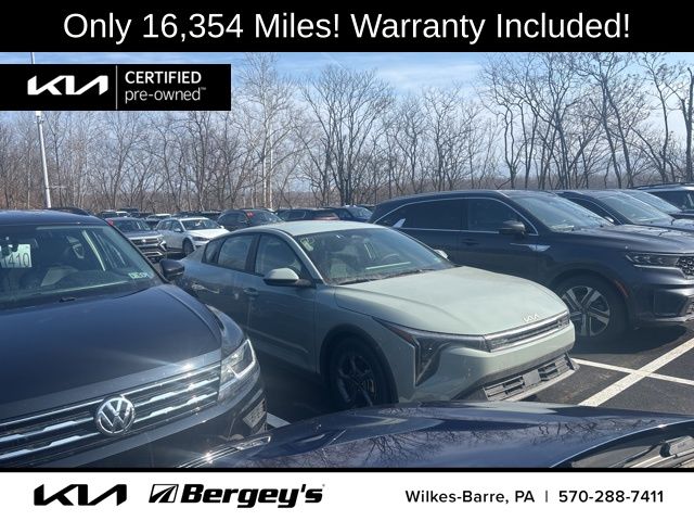 2025 Kia K4 LXS FWD