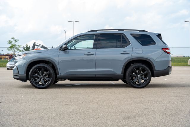 2025 Honda Pilot Black Edition 4