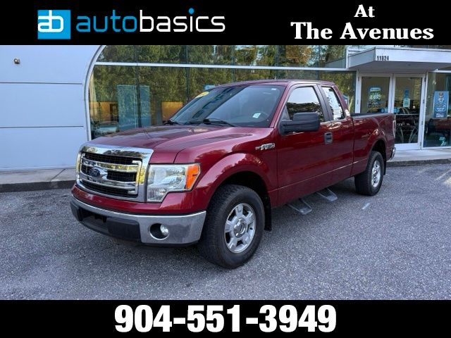Ruby Red Metallic 2014 Ford F-150 XLT SuperCab Pickup Truck 4X2 6-Speed Automatic