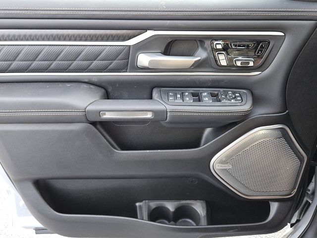 2026 Ram 1500 Tungsten Crew Cab 4x4 5'7" Box