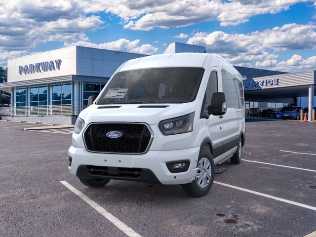 New 2026 White Ford XLT image 2