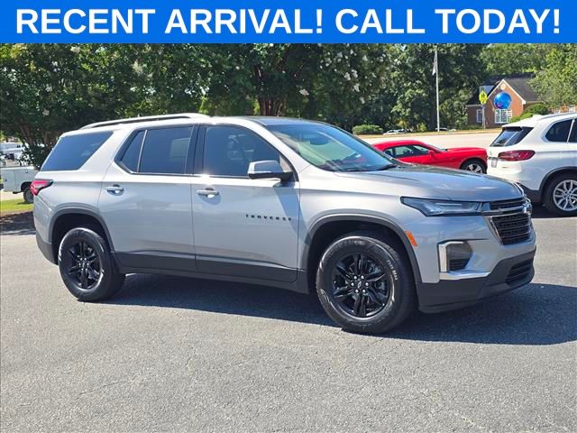 Sterling Gray Metallic 2023 Chevrolet Traverse SUV / Crossover Front-Wheel Drive 9-Speed Automatic