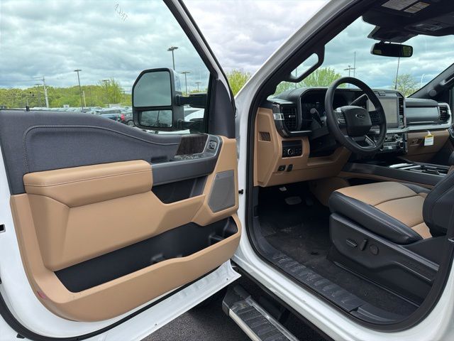 New 2026 White Ford Lariat image 11