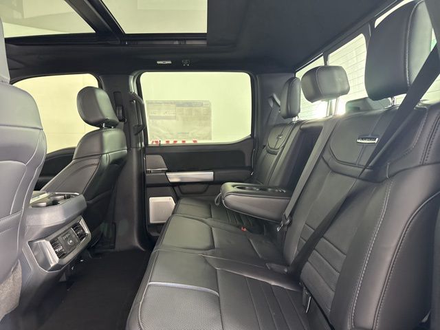 2025 Glacier Gray Metallic TriCoat Ford Super Duty F-350 SRW Platinum 4X4 Truck