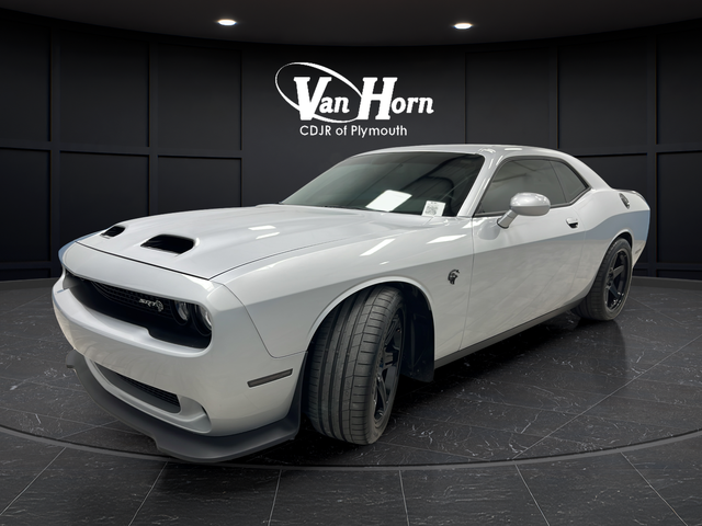 Used 2019 Triple Nickel Clearcoat Dodge SRT Hellcat Redeye image 3