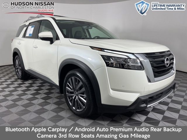 Pearl White Tricoat 2023 Nissan Pathfinder SL FWD SUV / Crossover Front-Wheel Drive 9-Speed Automatic