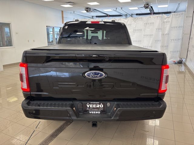 View vehicle photo 4