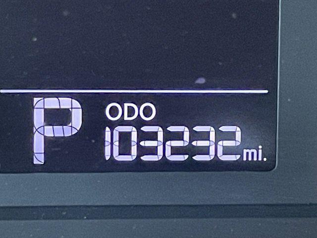 Used 2016 Steel Blue Metallic Kia LX image 8