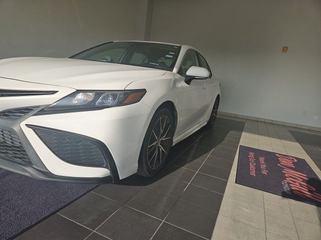 2022 Toyota Camry SE White at Don McGill Toyota
