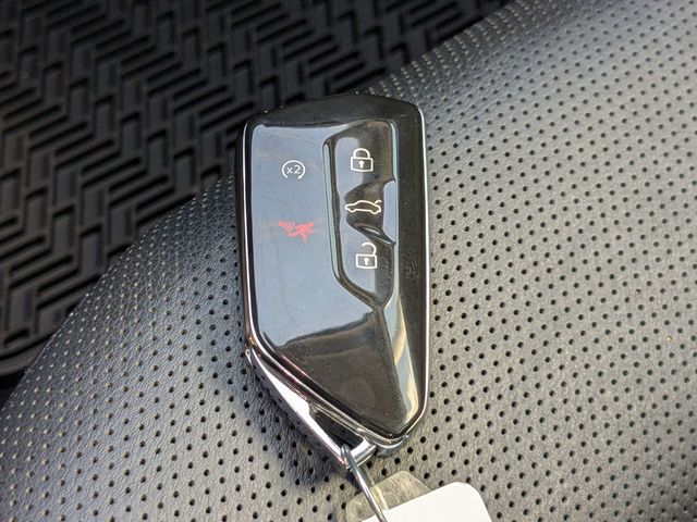 Used 2025 Volkswagen Atlas SUV