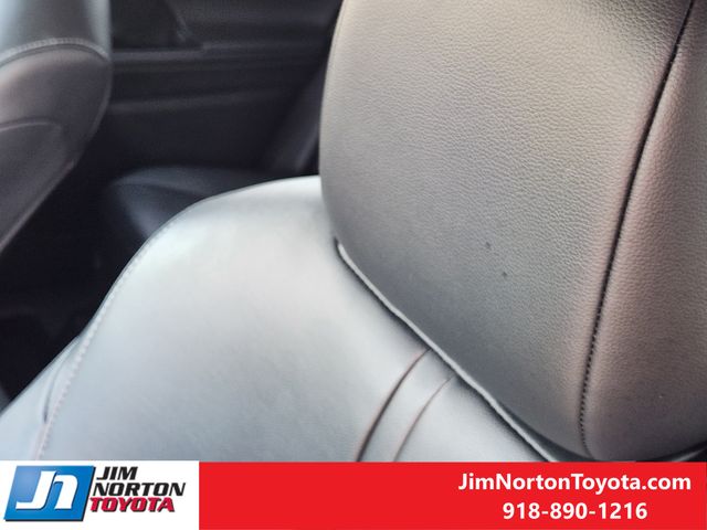 Used 2025 Toyota Highlander SUV