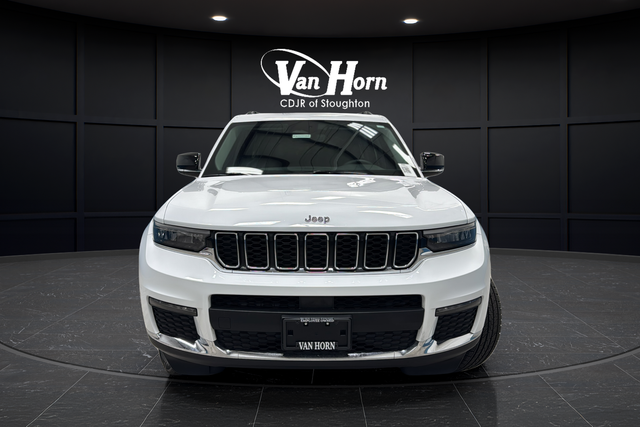 Used 2023 Bright White Clearcoat Jeep Limited image 2