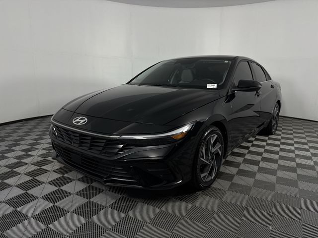 Used 2024 Hyundai Elantra Hybrid For Sale in Indianapolis, IN