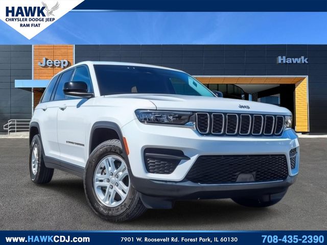 2023 Jeep Grand Cherokee Laredo 4WD