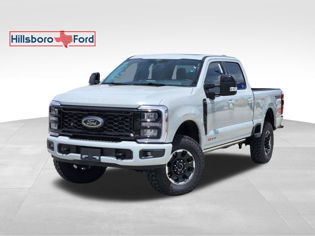 2025 Avalanche Ford F-250SD Lariat Truck