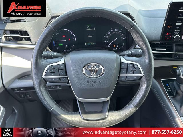 Used 2022 Toyota Sienna Van