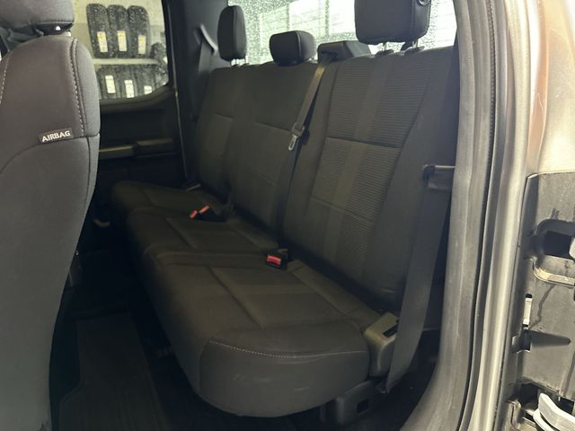 Used 2015 Silver Ford XLT image 25