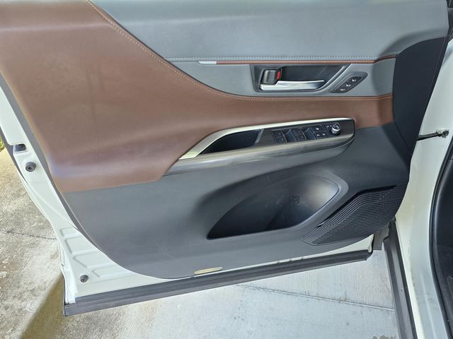 Used 2021 Toyota Venza SUV