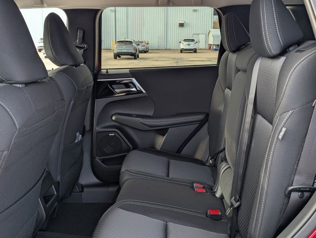 New 2025 Red Mitsubishi ES image 21