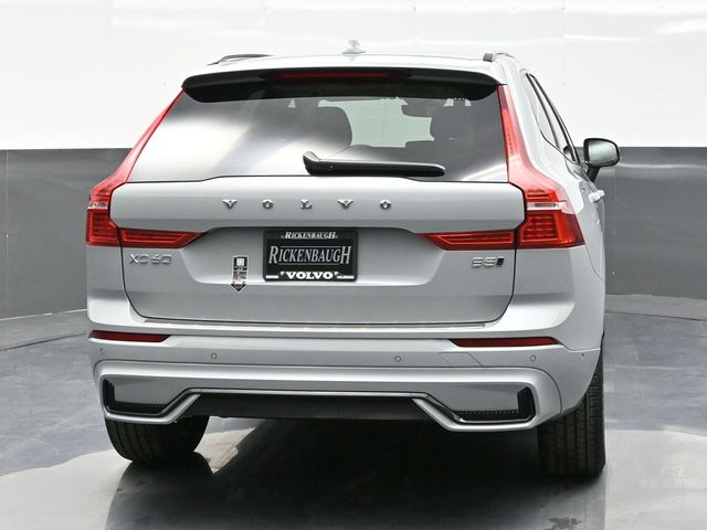 2025 Volvo XC60  photo