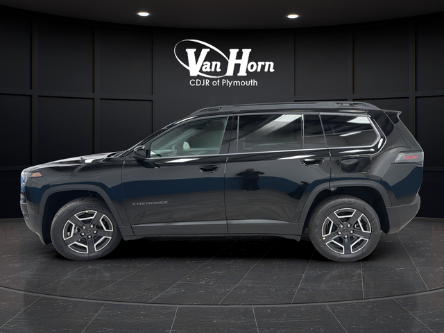 New 2026 Diamond Black Crystal Pearlcoat Jeep Laredo image 4