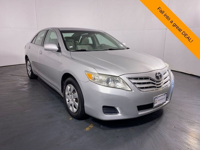 2011 Toyota Camry  3