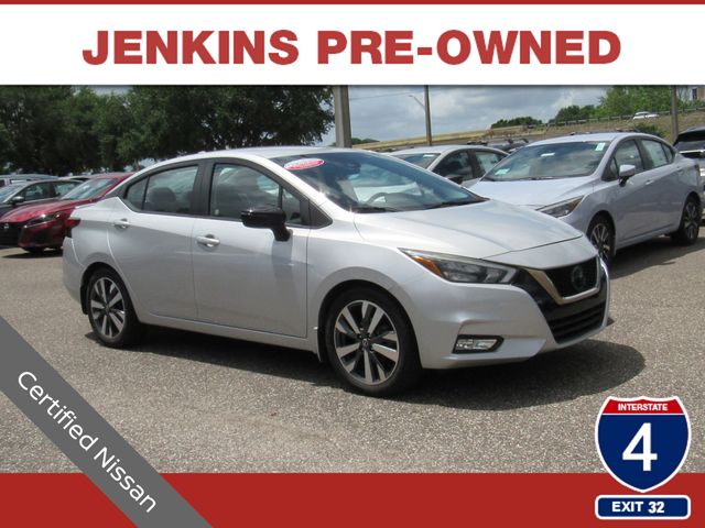 Brilliant Silver Metallic 2020 Nissan Versa SR FWD Sedan Front-Wheel Drive Continuously Variable Transmission