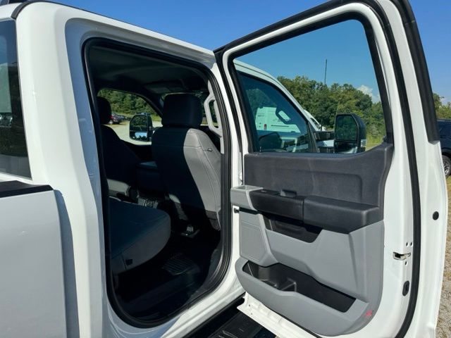 Used 2026 White Ford XL image 15