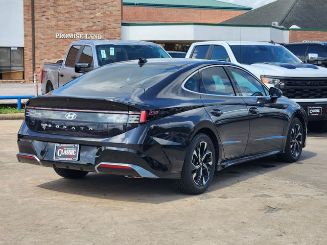 2024 Hyundai Sonata SEL Blue at Wharton Chevrolet GMC