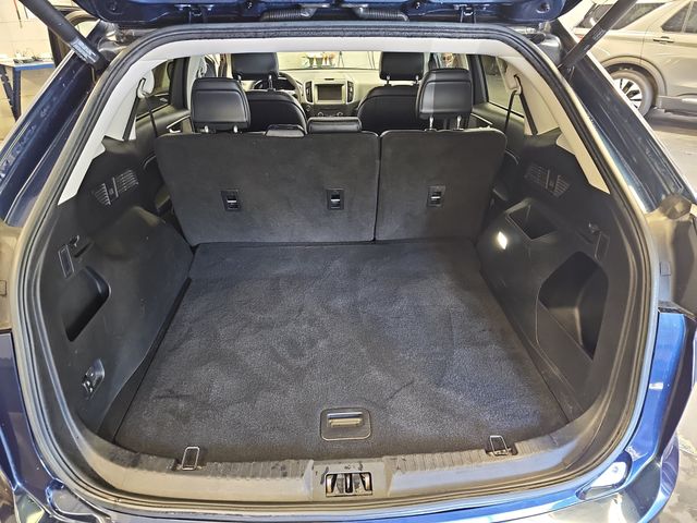 Used 2017 Blue Ford SEL image 12