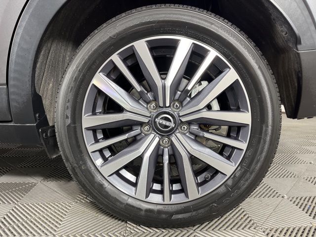 2023 Gun Metallic Nissan Kicks SV FWD SUV