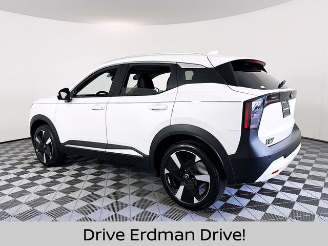 Used 2025 Nissan Kicks SUV