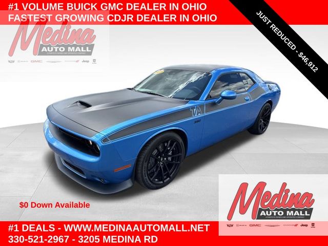 B5 Blue Pearlcoat 2023 Dodge Challenger Coupe Rear-Wheel Drive 8-Speed Automatic
