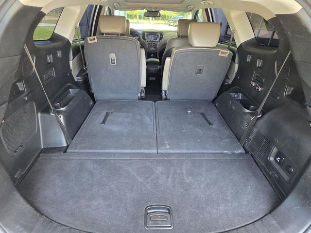Used 2017 Hyundai Santa Fe SUV