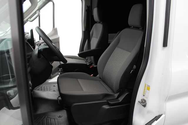 New 2026 White Ford Base image 16
