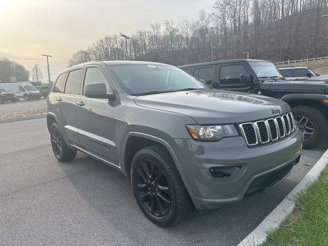 2021 Jeep Grand Cherokee Laredo X 4WD